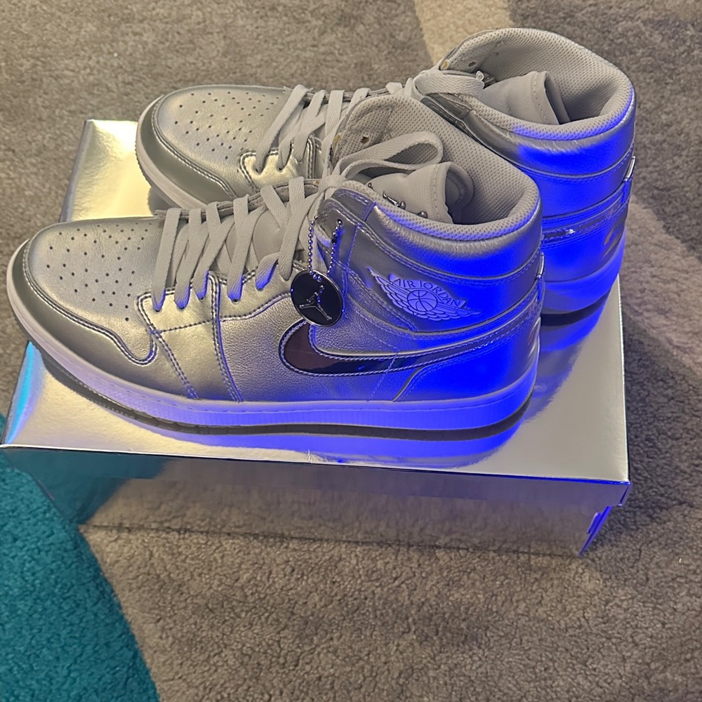 Nike Metallic Silver and Electric Blue Sneakers